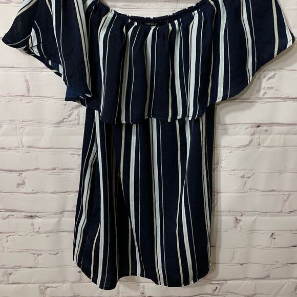 Forever 21 small dress - Picture 4 of 5